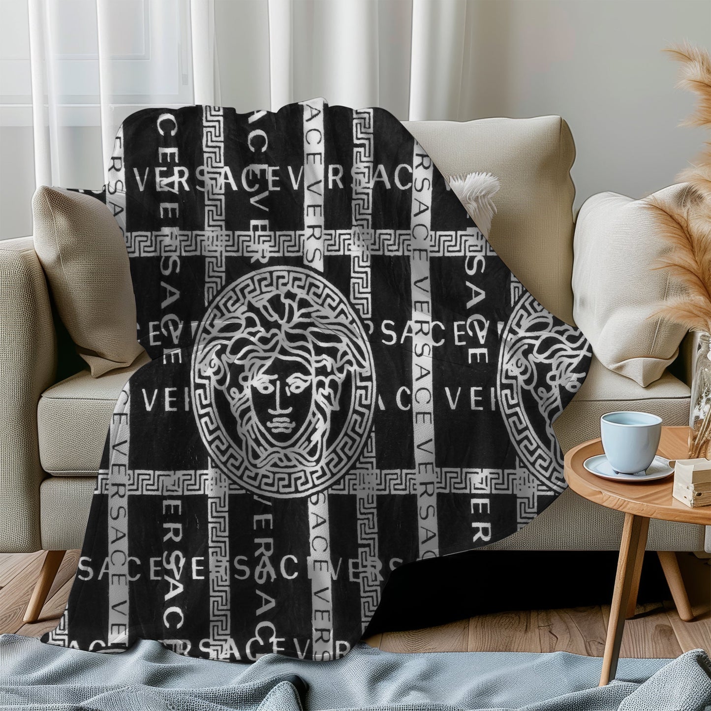 Greco Medusa Signature Blanket