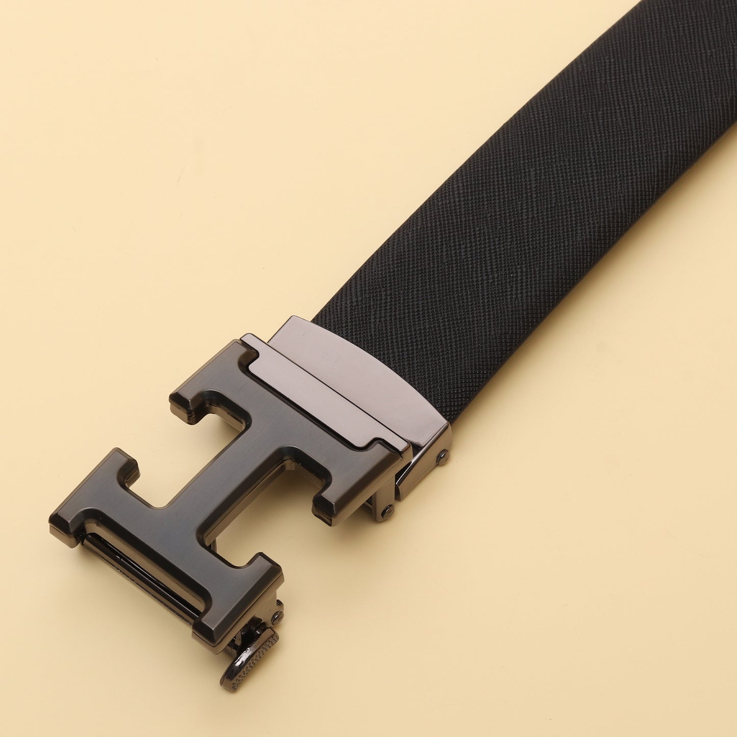 Hermès Noir H Buckle Belt
