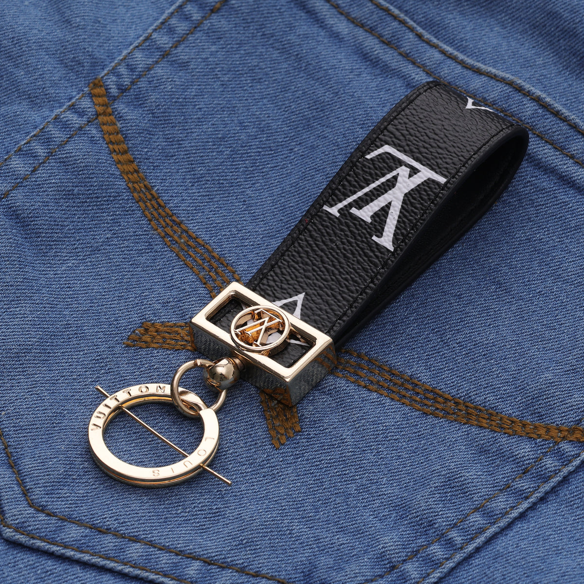 Onyx Monogram Luxe Loop Keychain