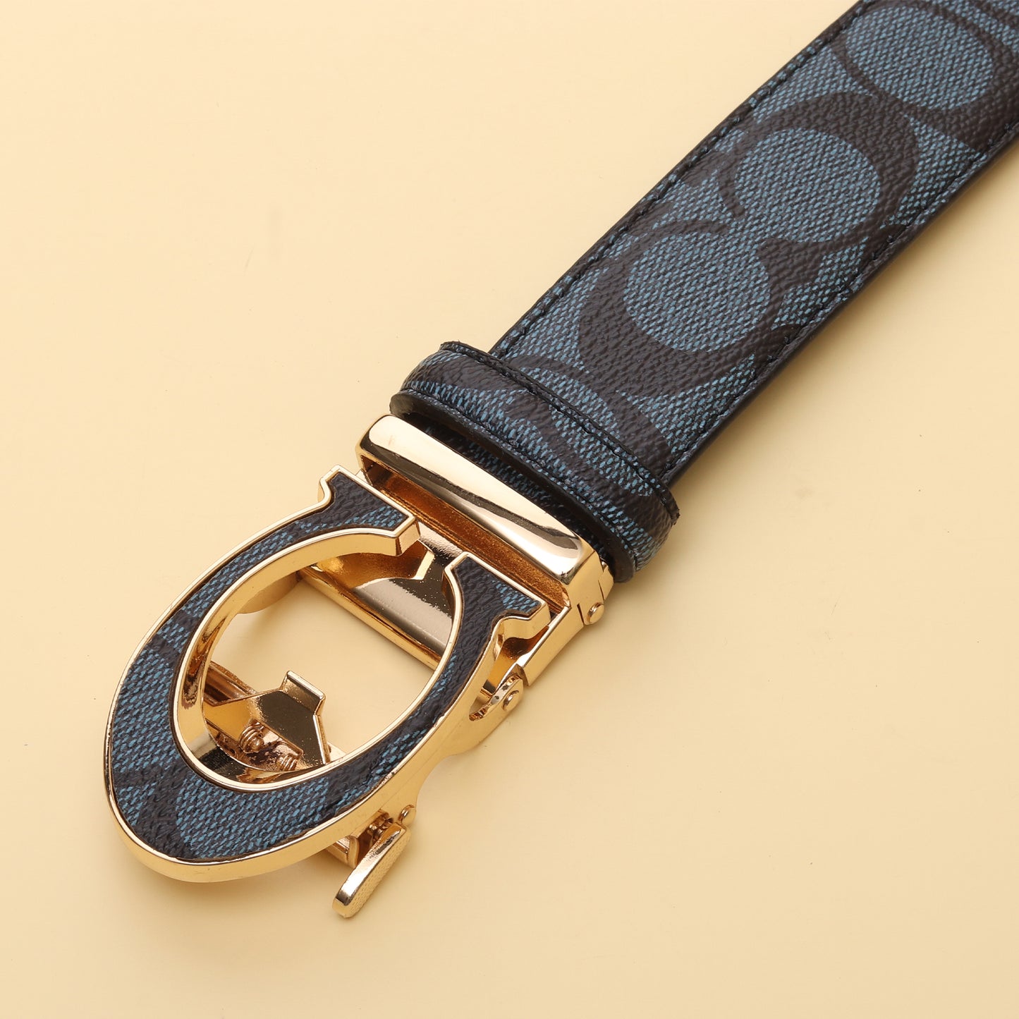 Luxe C Buckle Belt