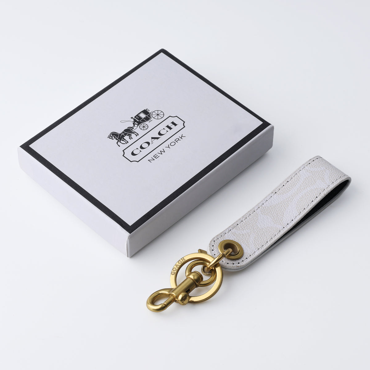 Ivory Luxe Signature Loop Keychain