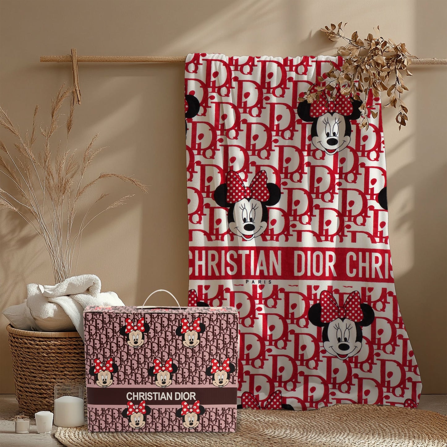 Minnie Mouse Couture Throw