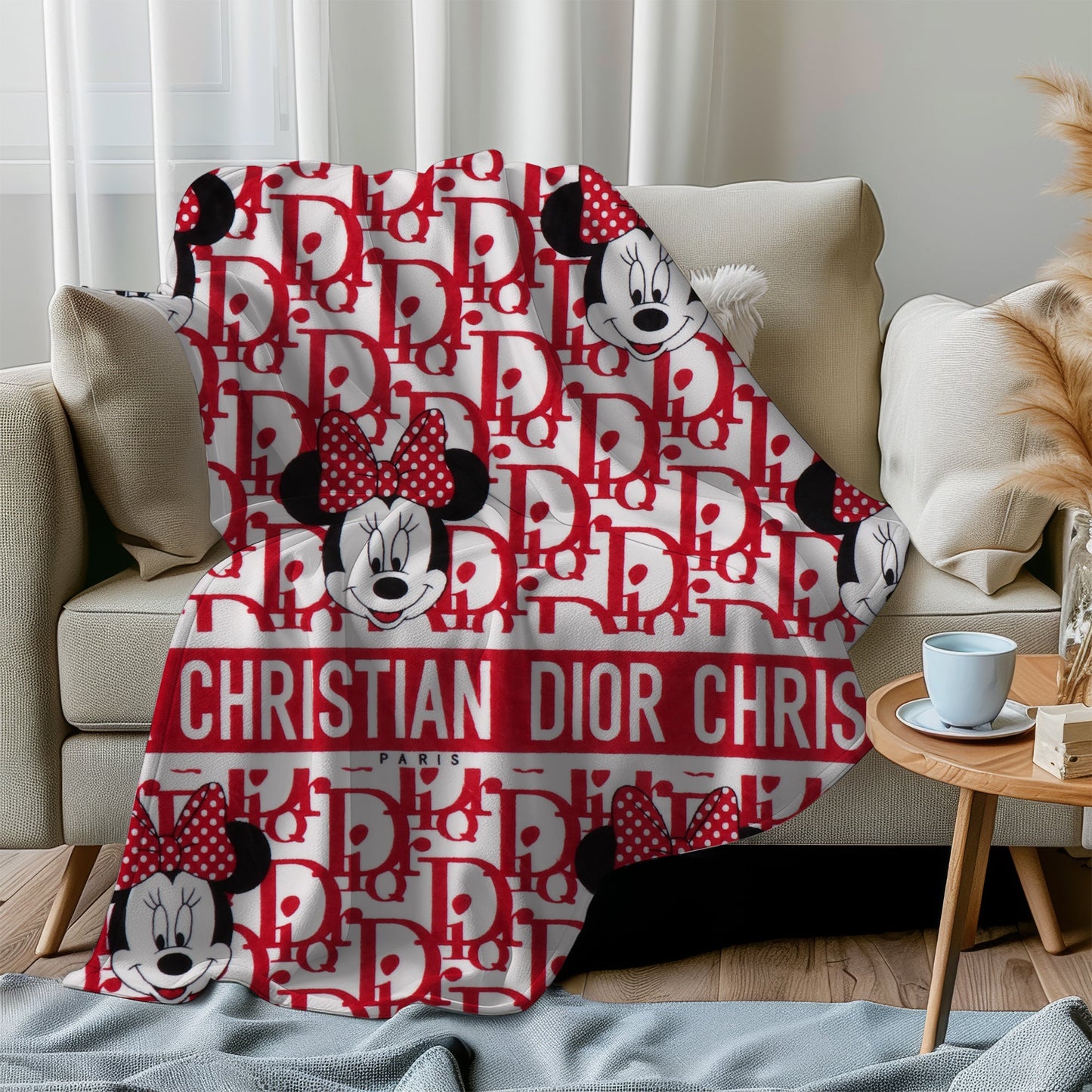 Minnie Mouse Couture Throw